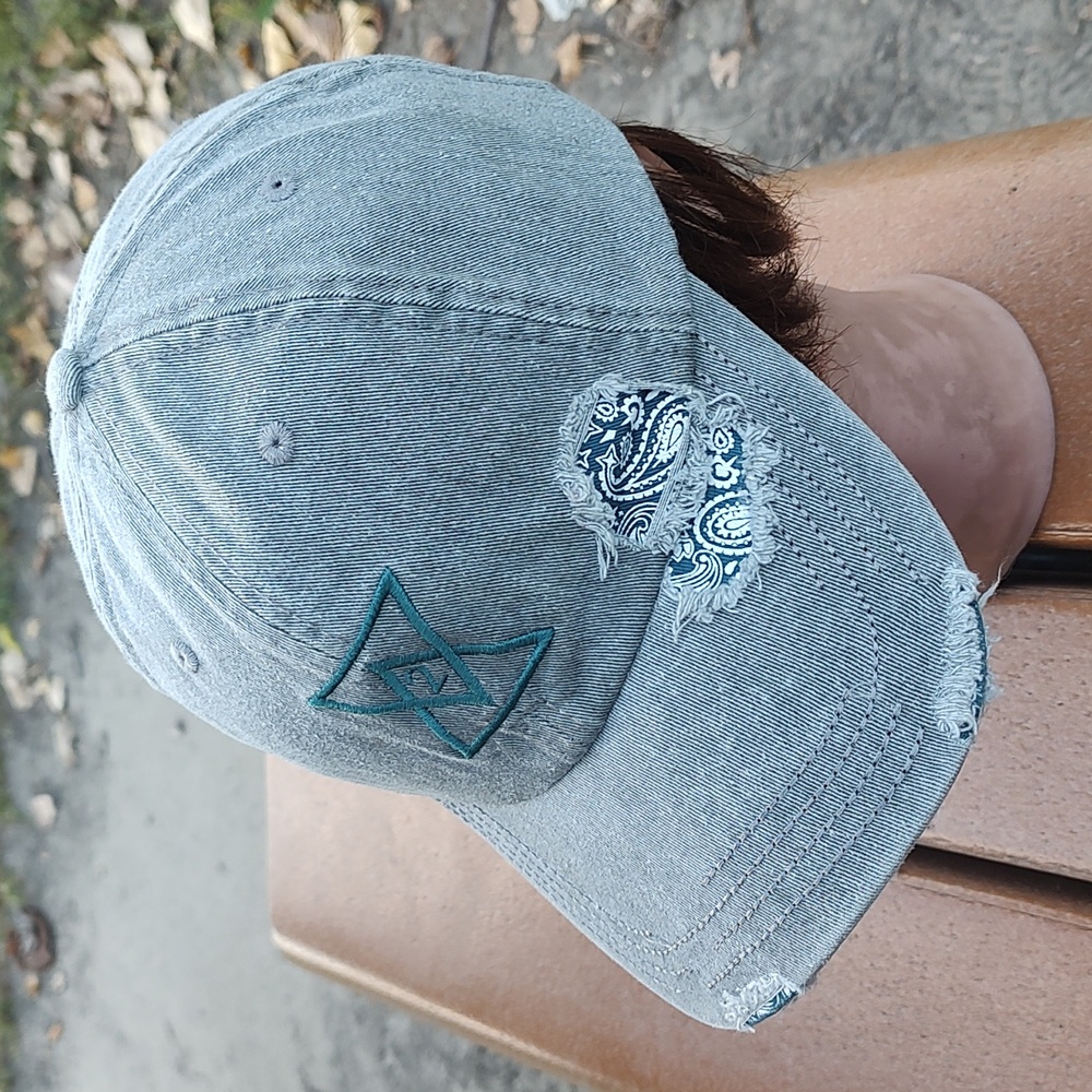 Soul2soul Embroidered Logo Distressed Strapback Hat Cap View 4